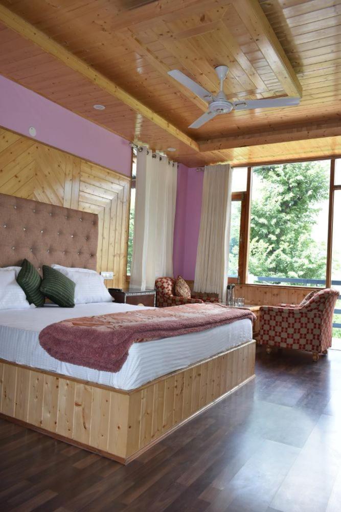 מנאלי Lotus Cottage מראה חיצוני תמונה
