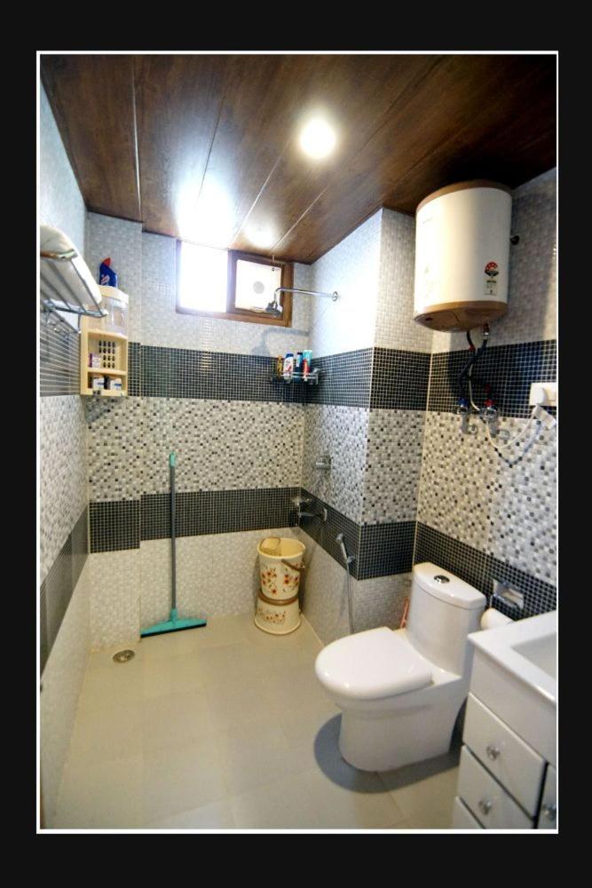 מנאלי Lotus Cottage מראה חיצוני תמונה